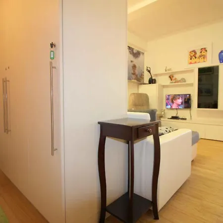 Apartament In Porec/istrien 9856 *