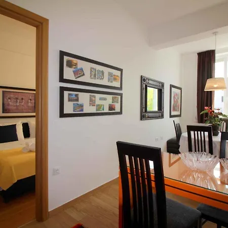In Porec/istrien 9856 Apartment *